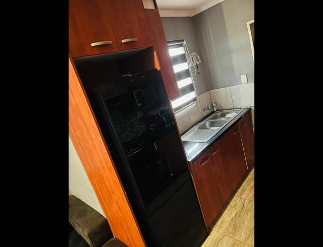 3 BEDROOM HOUSE FOR SALE IN WINDMILL PARK